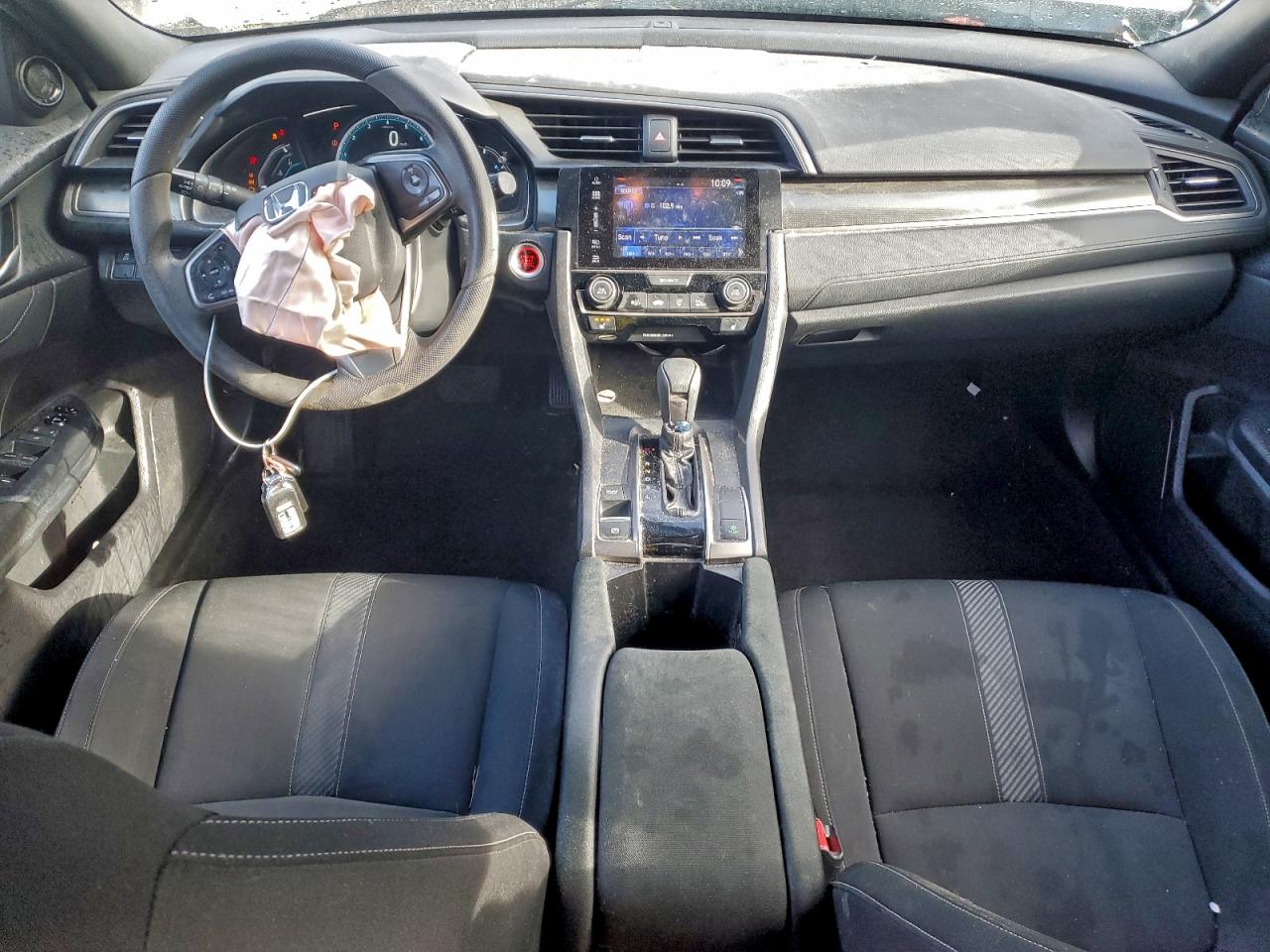 2017 HONDA CIVIC EX photo 8