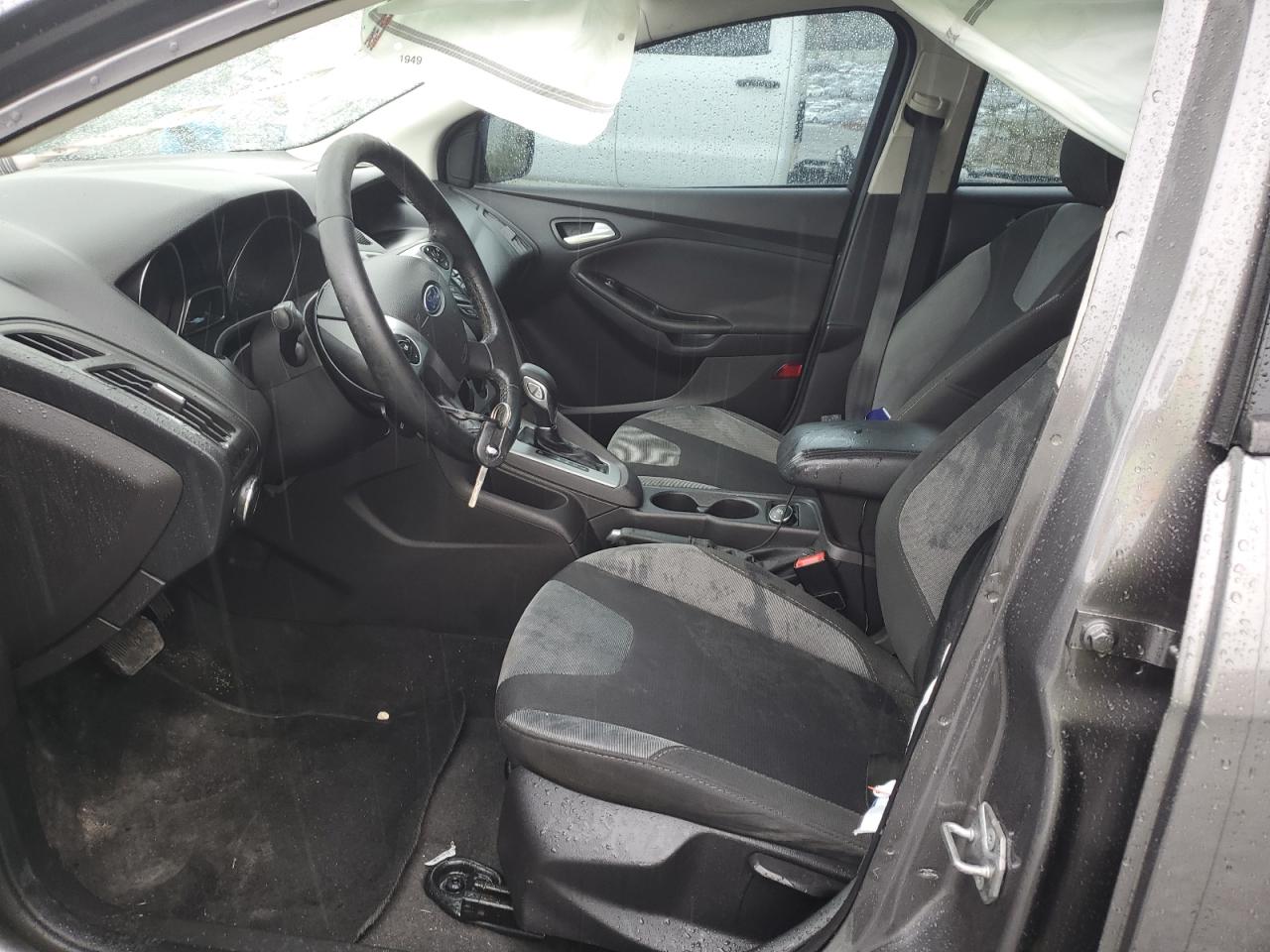2014 FORD FOCUS SE photo 7