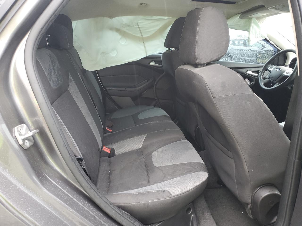 2014 FORD FOCUS SE photo 10
