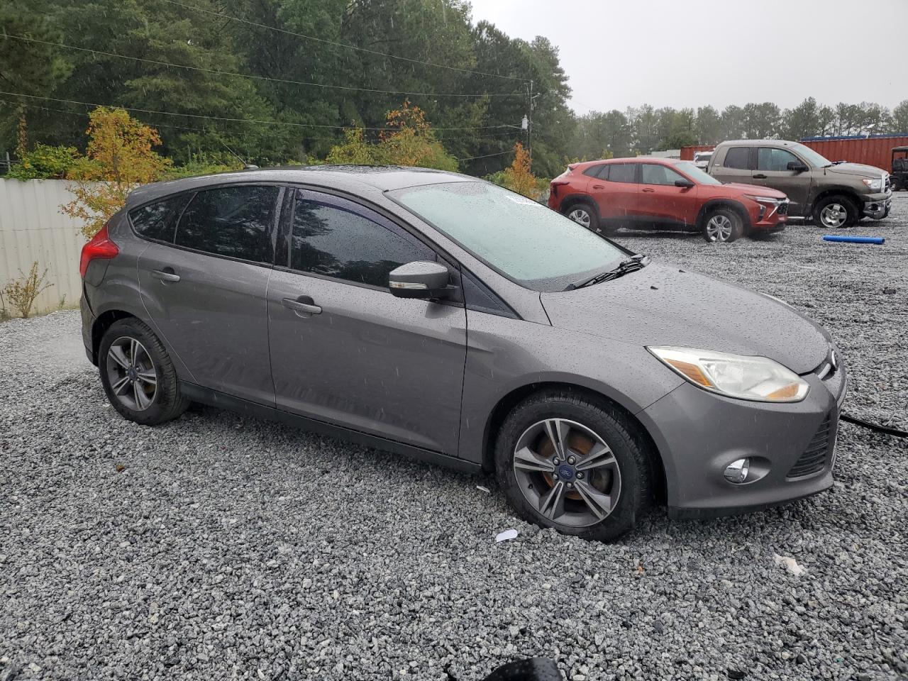 2014 FORD FOCUS SE photo 4