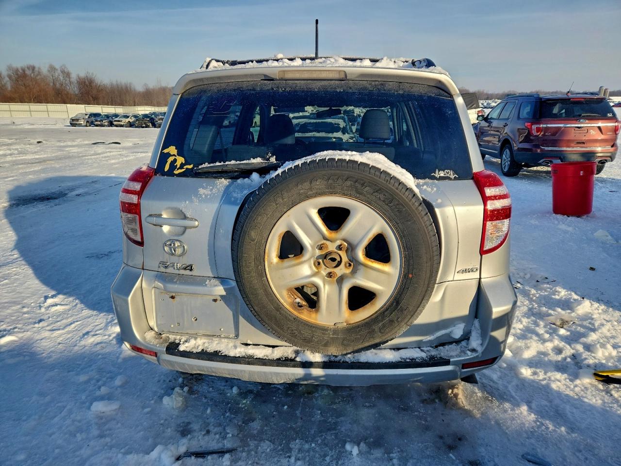 2011 TOYOTA RAV4 photo 6