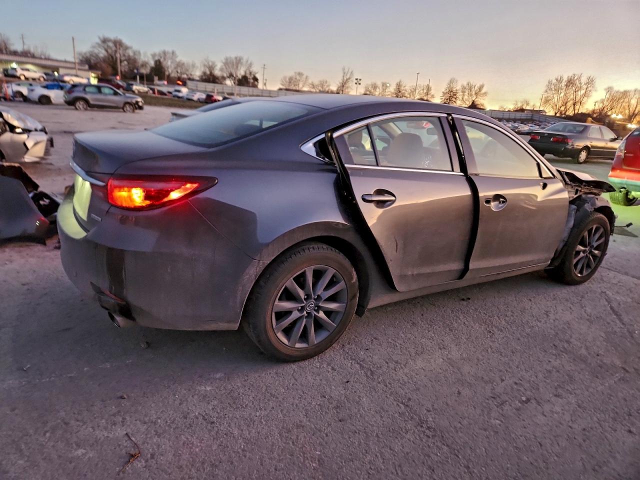 2021 MAZDA 6 SPORT photo 3