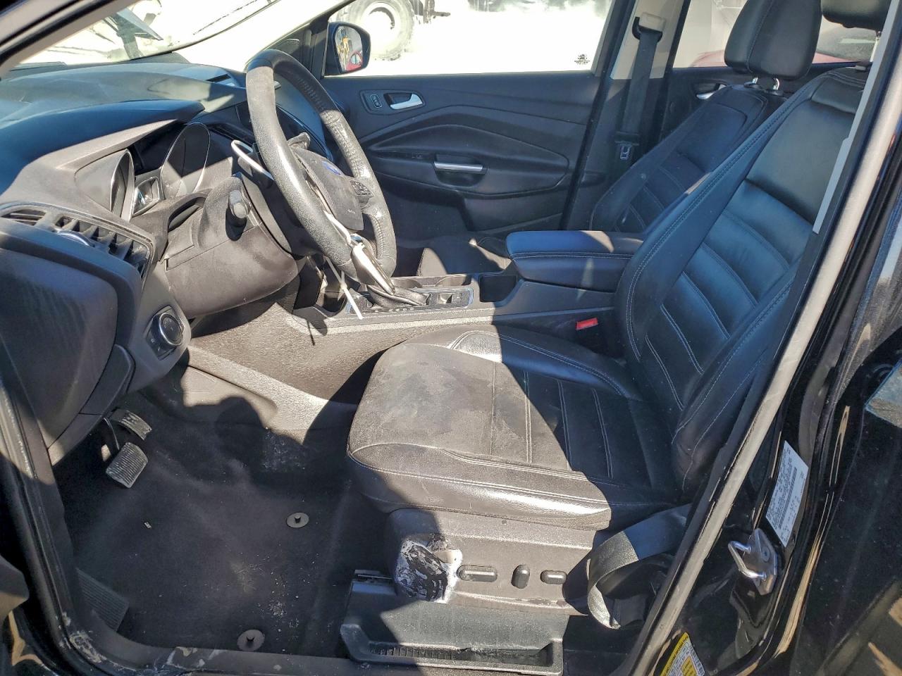 2017 FORD ESCAPE TITANIUM photo 7