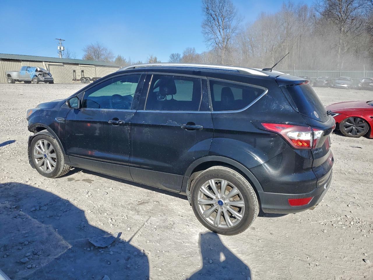 2017 FORD ESCAPE TITANIUM photo 2