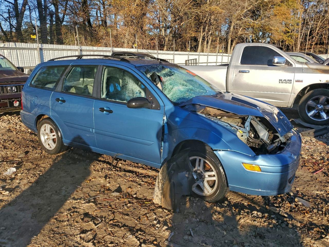 2000 FORD FOCUS SE photo 4