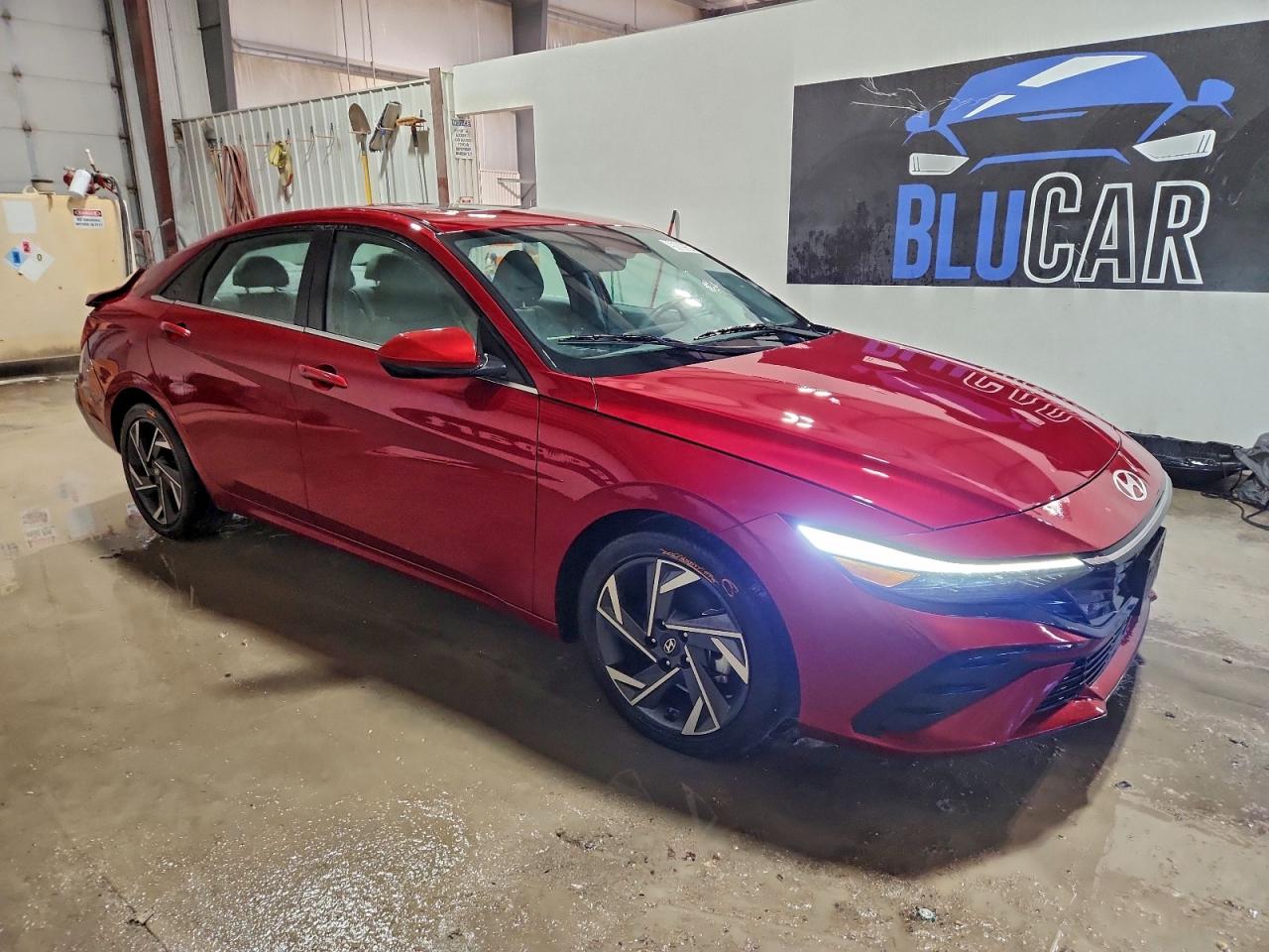 2025 HYUNDAI ELANTRA SEL photo 4