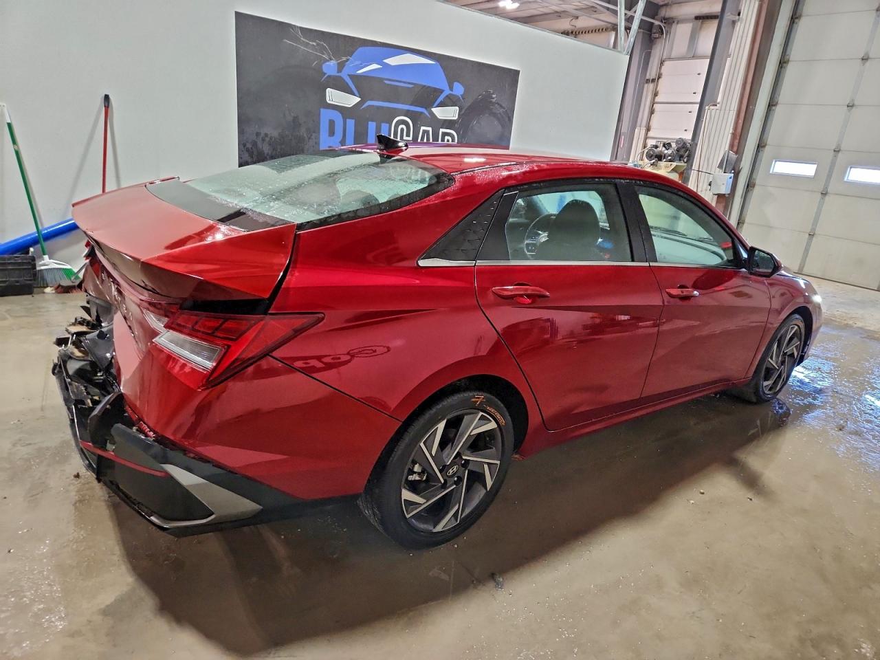 2025 HYUNDAI ELANTRA SEL photo 3