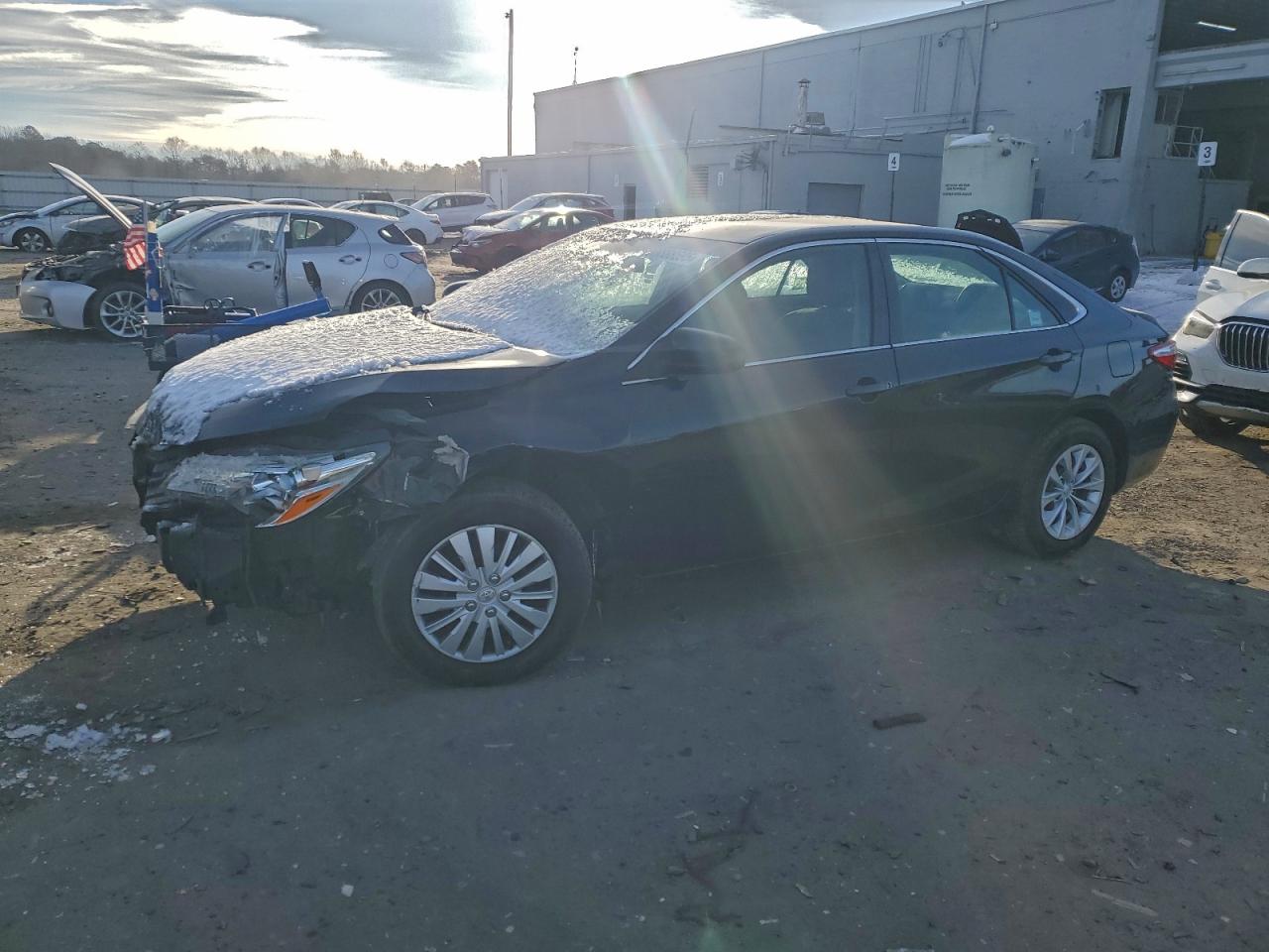2015 TOYOTA CAMRY