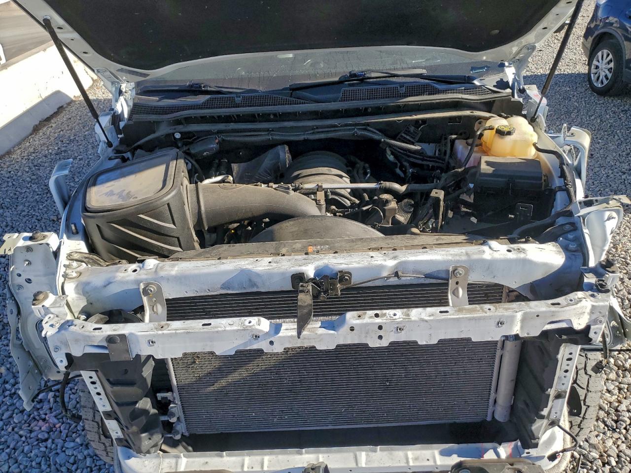 2024 CHEVROLET SILVERADO K2500 CUSTOM photo 11