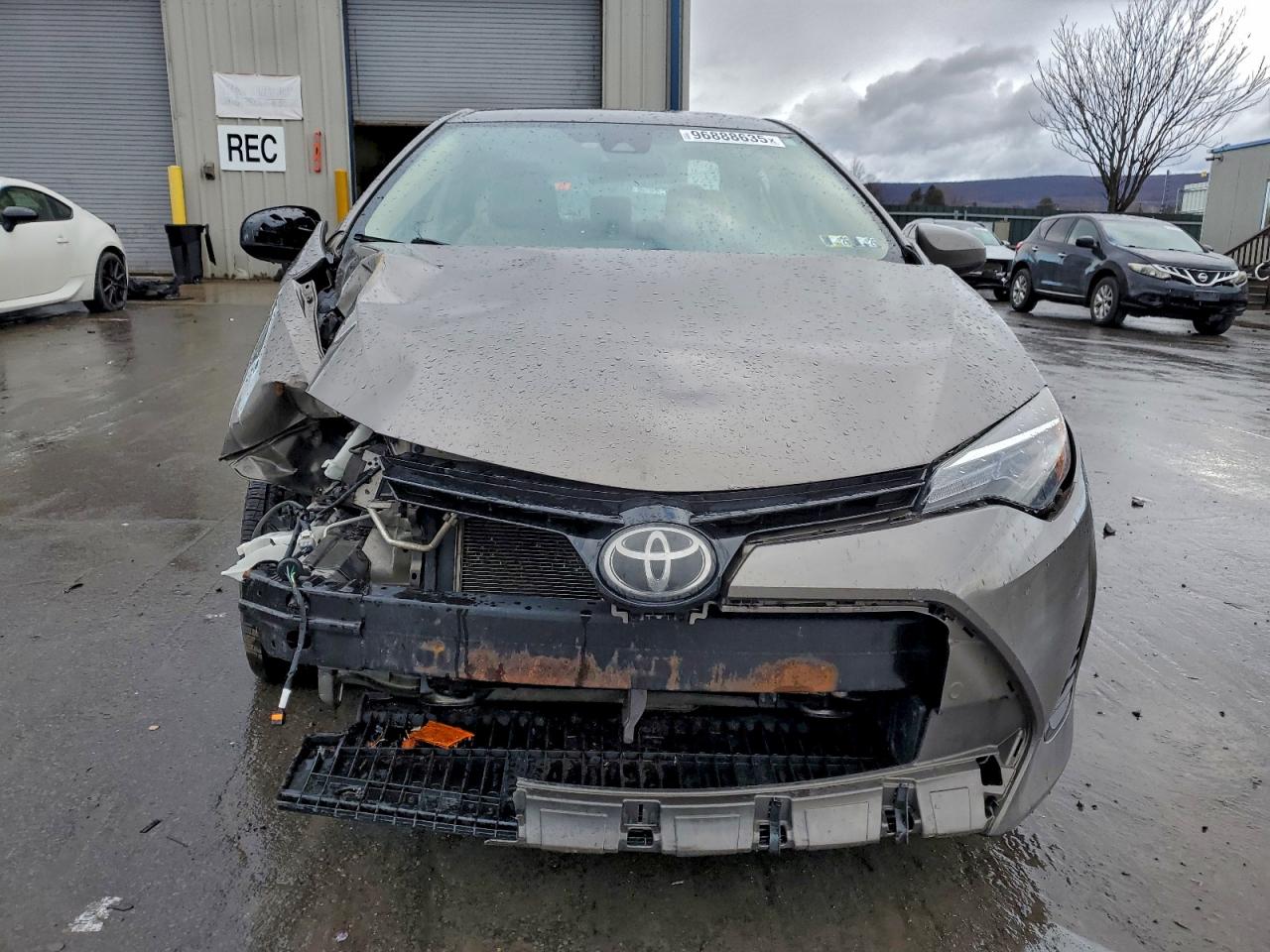 2017 TOYOTA COROLLA L photo 13