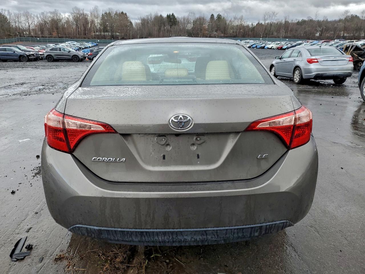 2017 TOYOTA COROLLA L photo 16