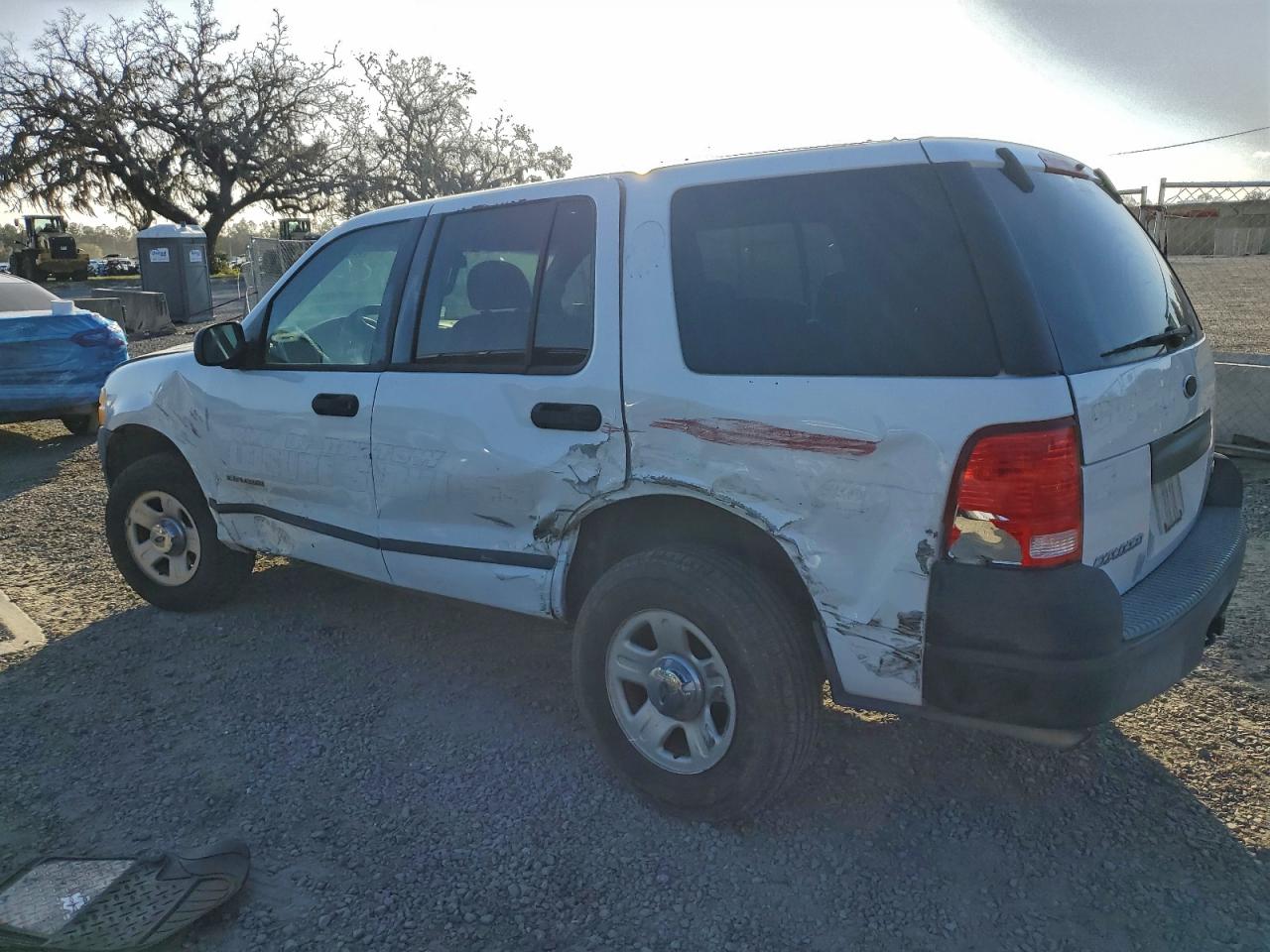 2005 FORD EXPLORER XLS photo 2