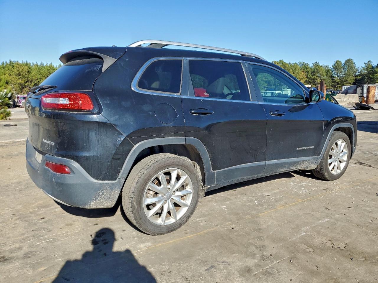 2017 JEEP CHEROKEE LIMITED photo 3