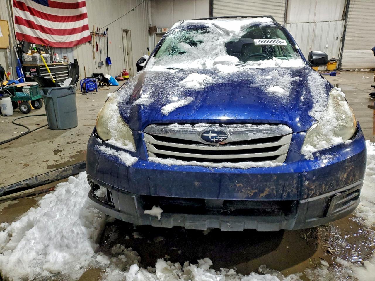 2011 SUBARU OUTBACK 2.5I photo 5