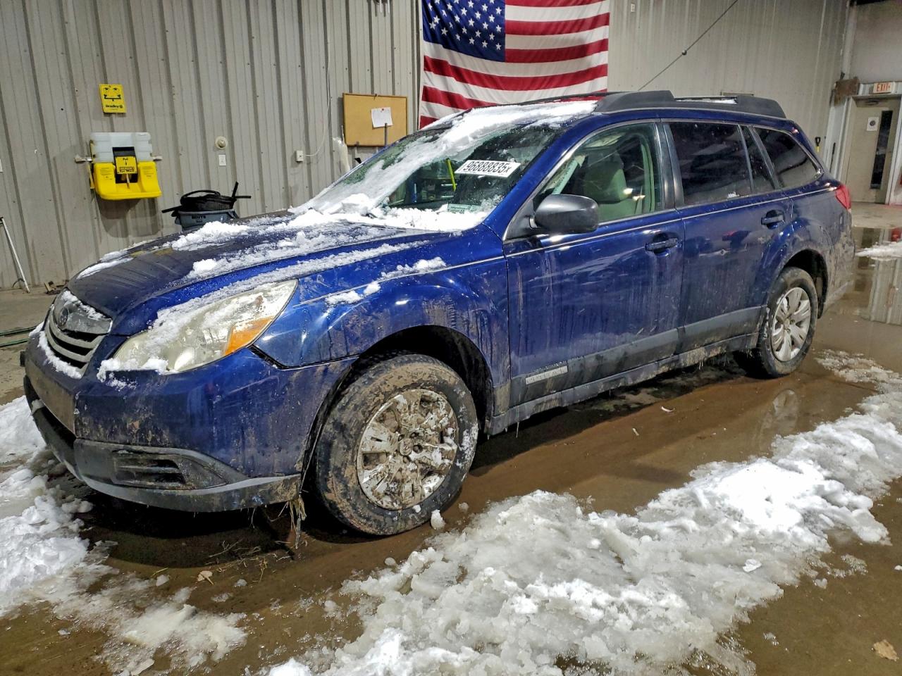 2011 SUBARU OUTBACK