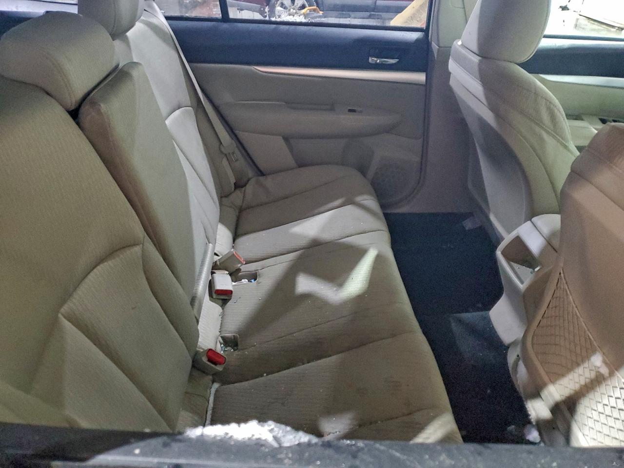 2011 SUBARU OUTBACK 2.5I photo 11