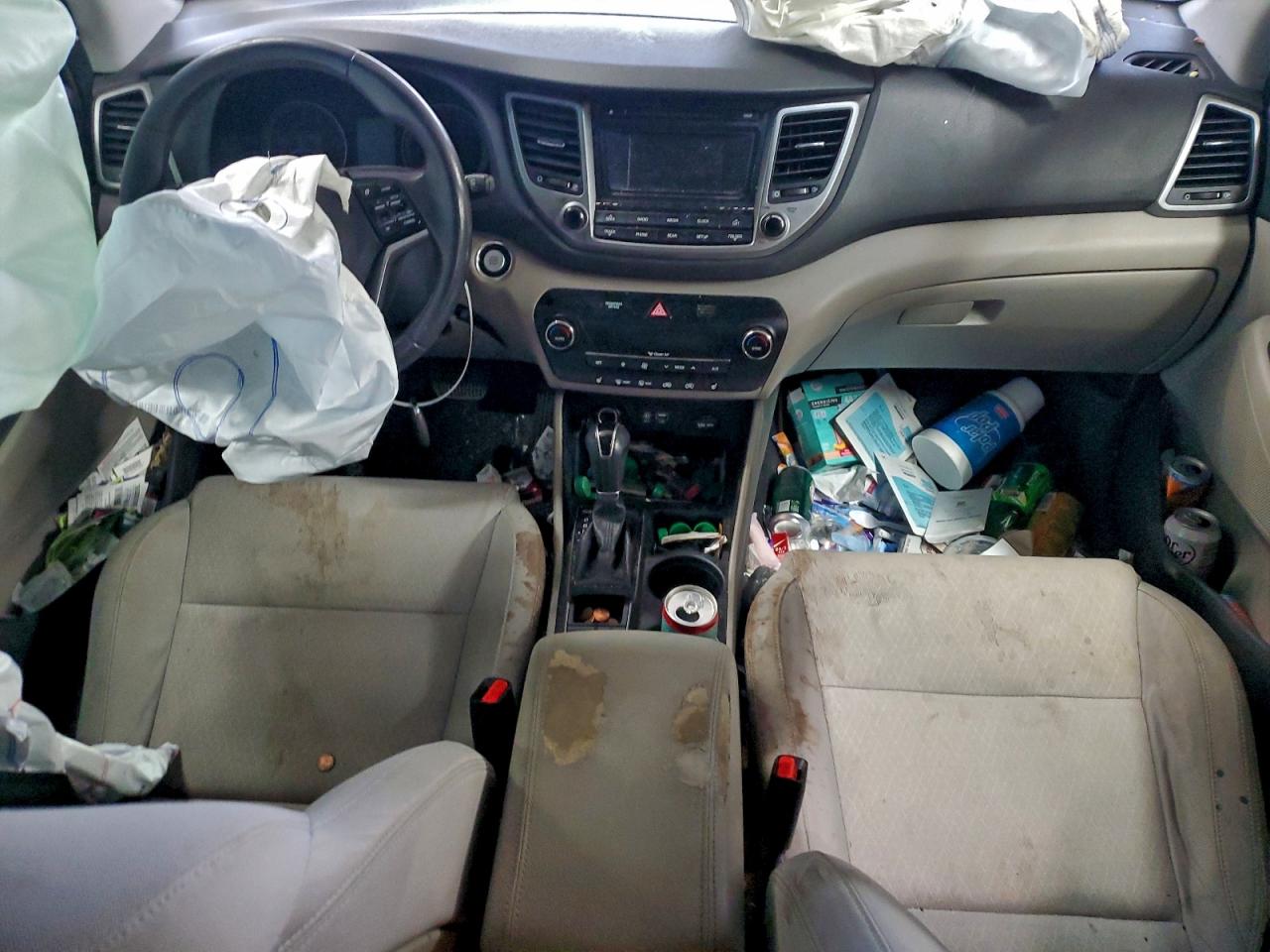 2017 HYUNDAI TUCSON LIMITED photo 8