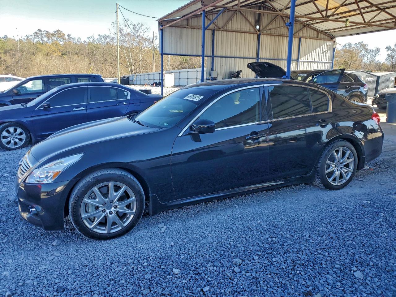 2013 INFINITI G37