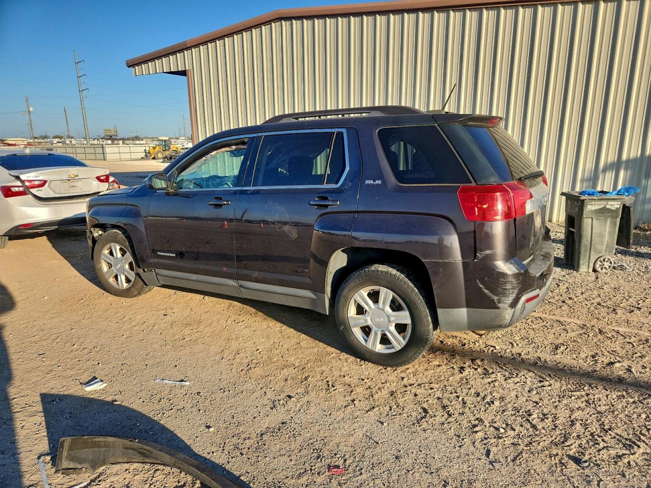 2015 GMC TERRAIN SLE photo 2