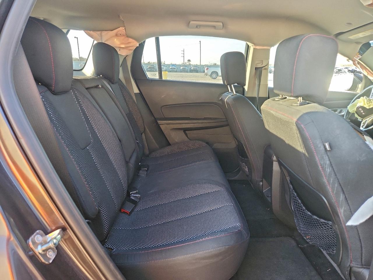 2015 GMC TERRAIN SLE photo 11