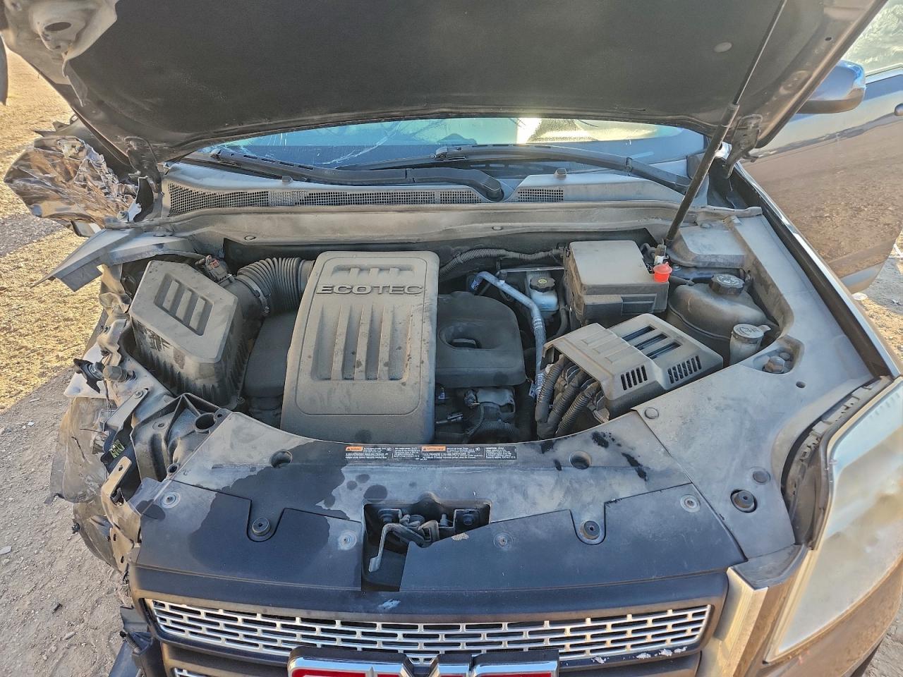 2015 GMC TERRAIN SLE photo 12