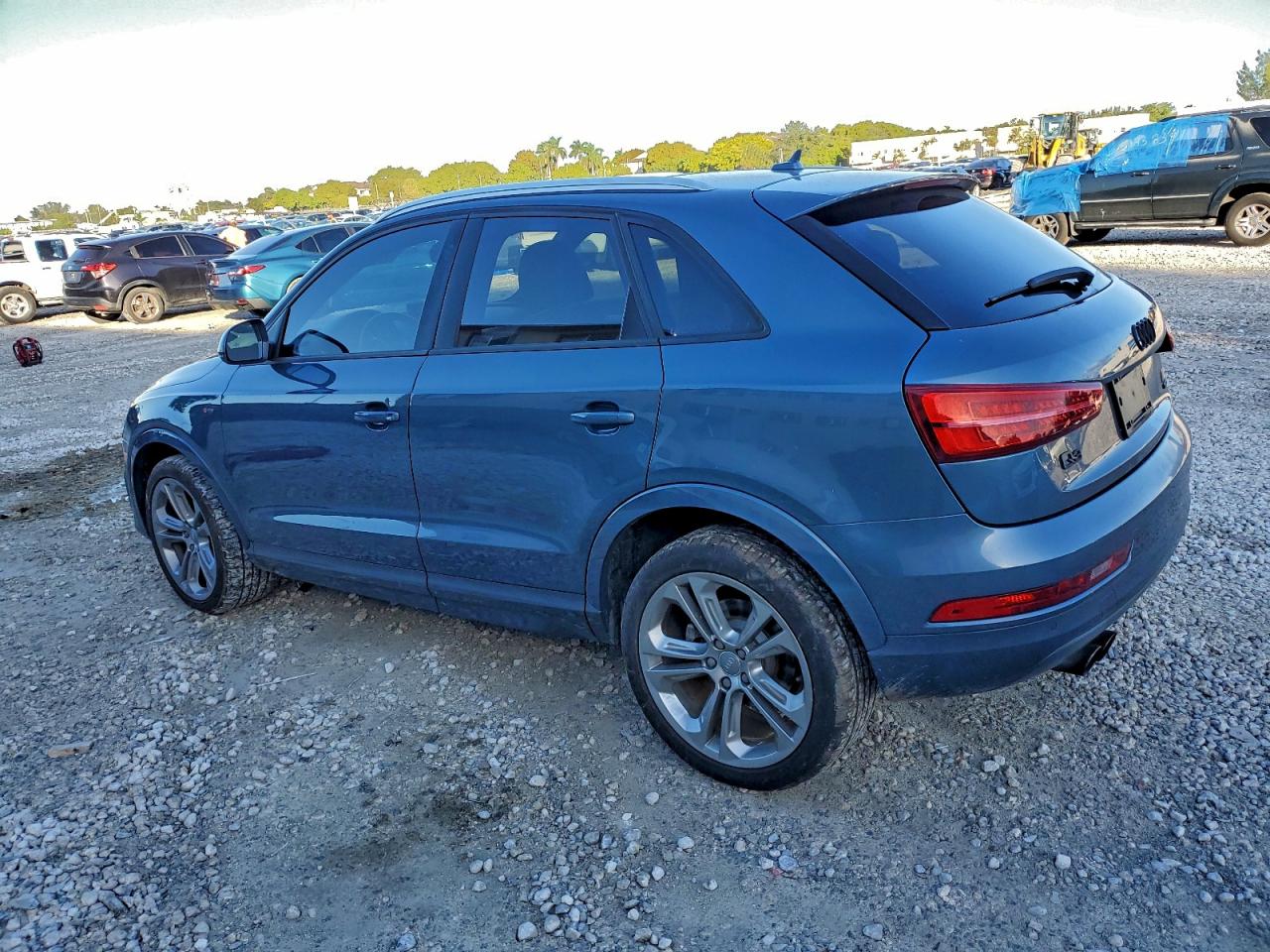 2018 AUDI Q3 PREMIUM photo 2
