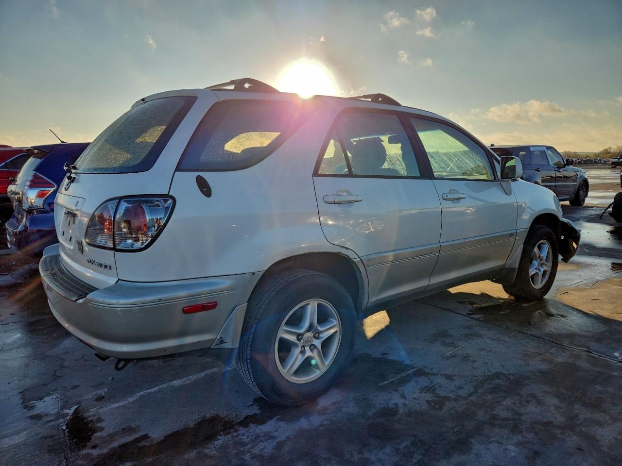 2002 LEXUS RX 300 photo 3