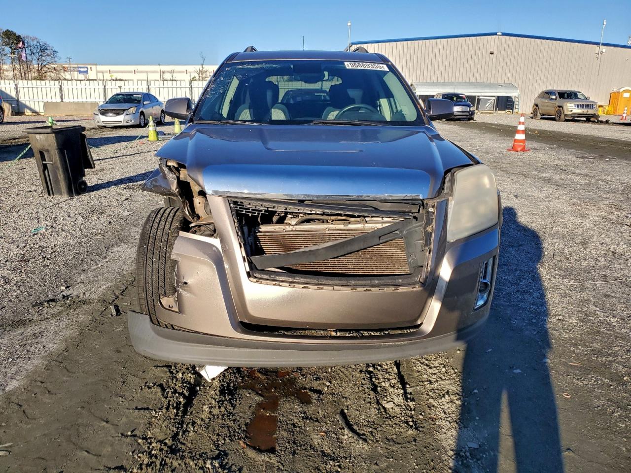 2012 GMC TERRAIN SLE photo 5
