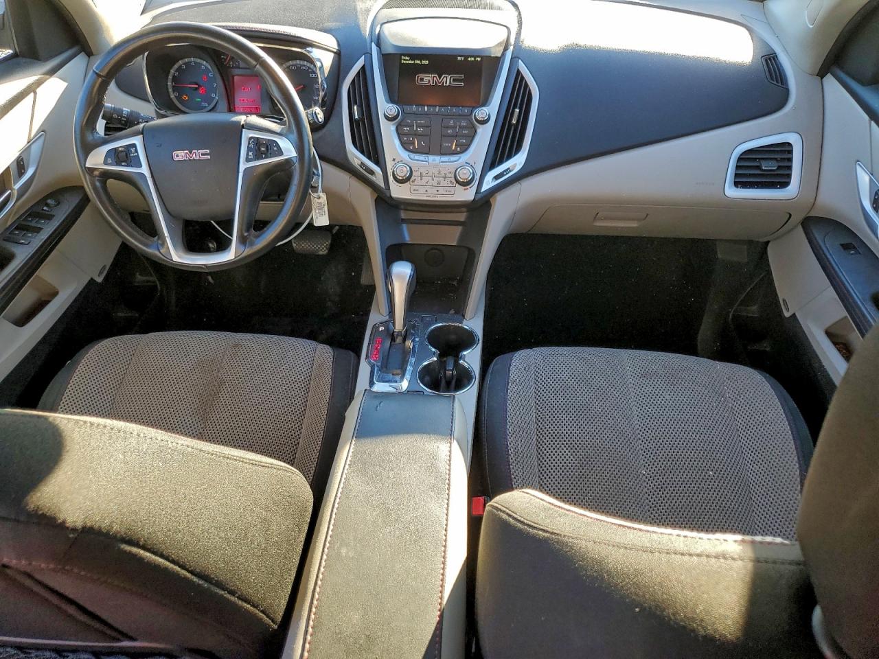2012 GMC TERRAIN SLE photo 8