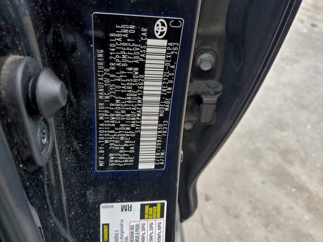 2021 TOYOTA COROLLA LE photo 12