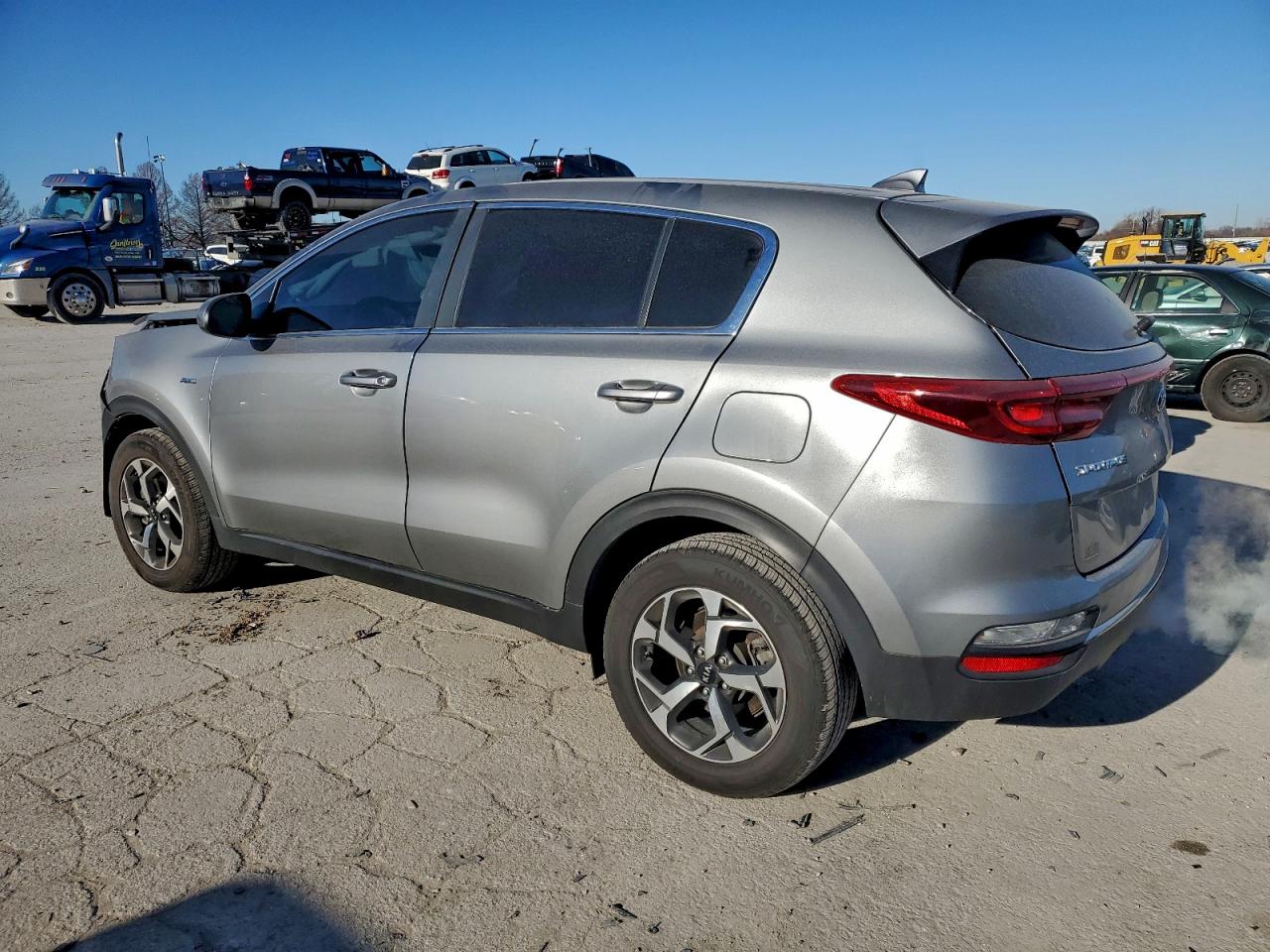 2020 KIA SPORTAGE LX photo 2