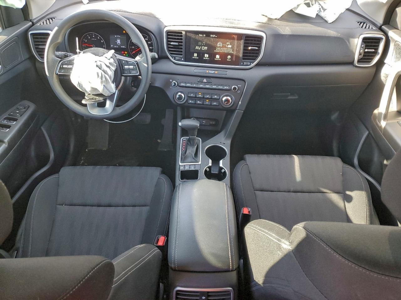 2020 KIA SPORTAGE LX photo 8