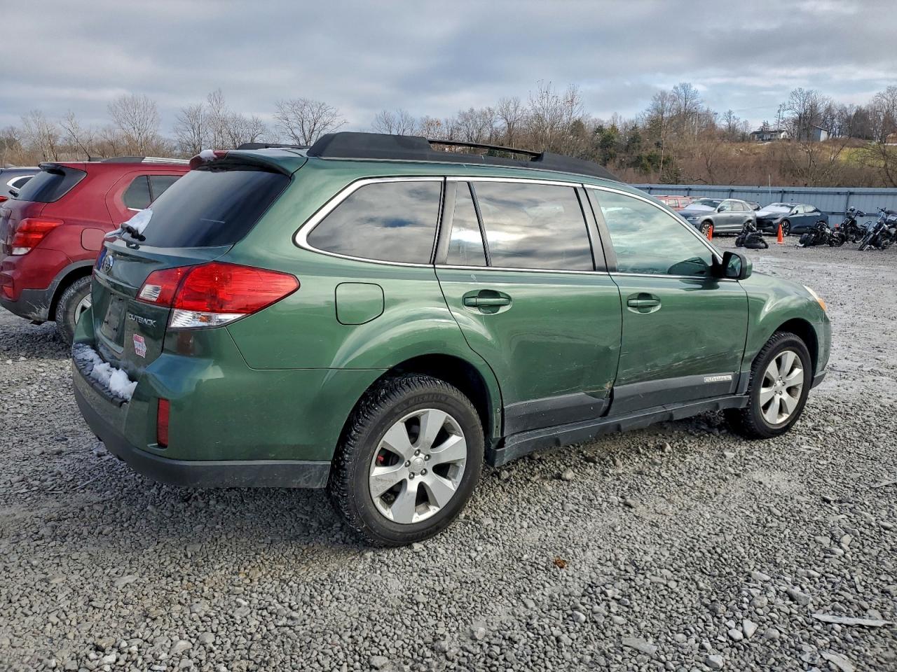 2010 SUBARU OUTBACK 2.5I LIMITED photo 3