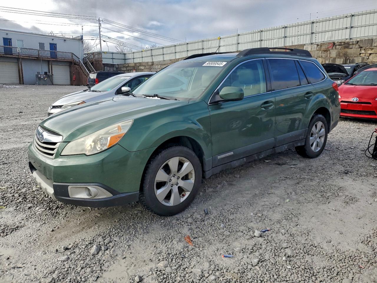 2010 SUBARU OUTBACK