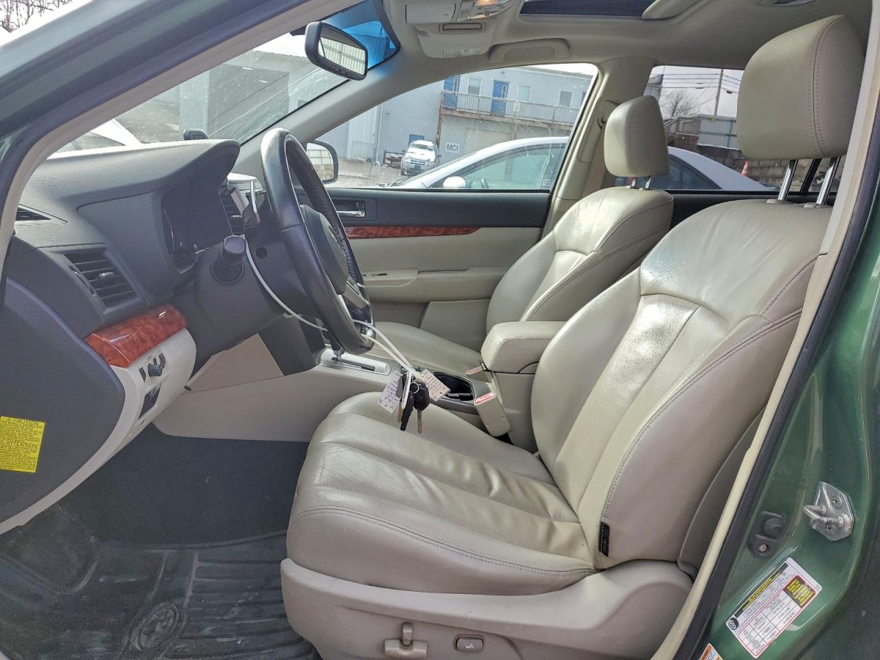 2010 SUBARU OUTBACK 2.5I LIMITED photo 7