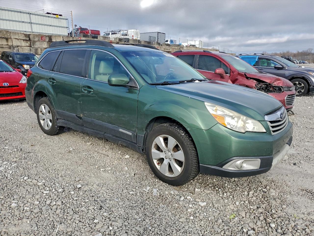 2010 SUBARU OUTBACK 2.5I LIMITED photo 4