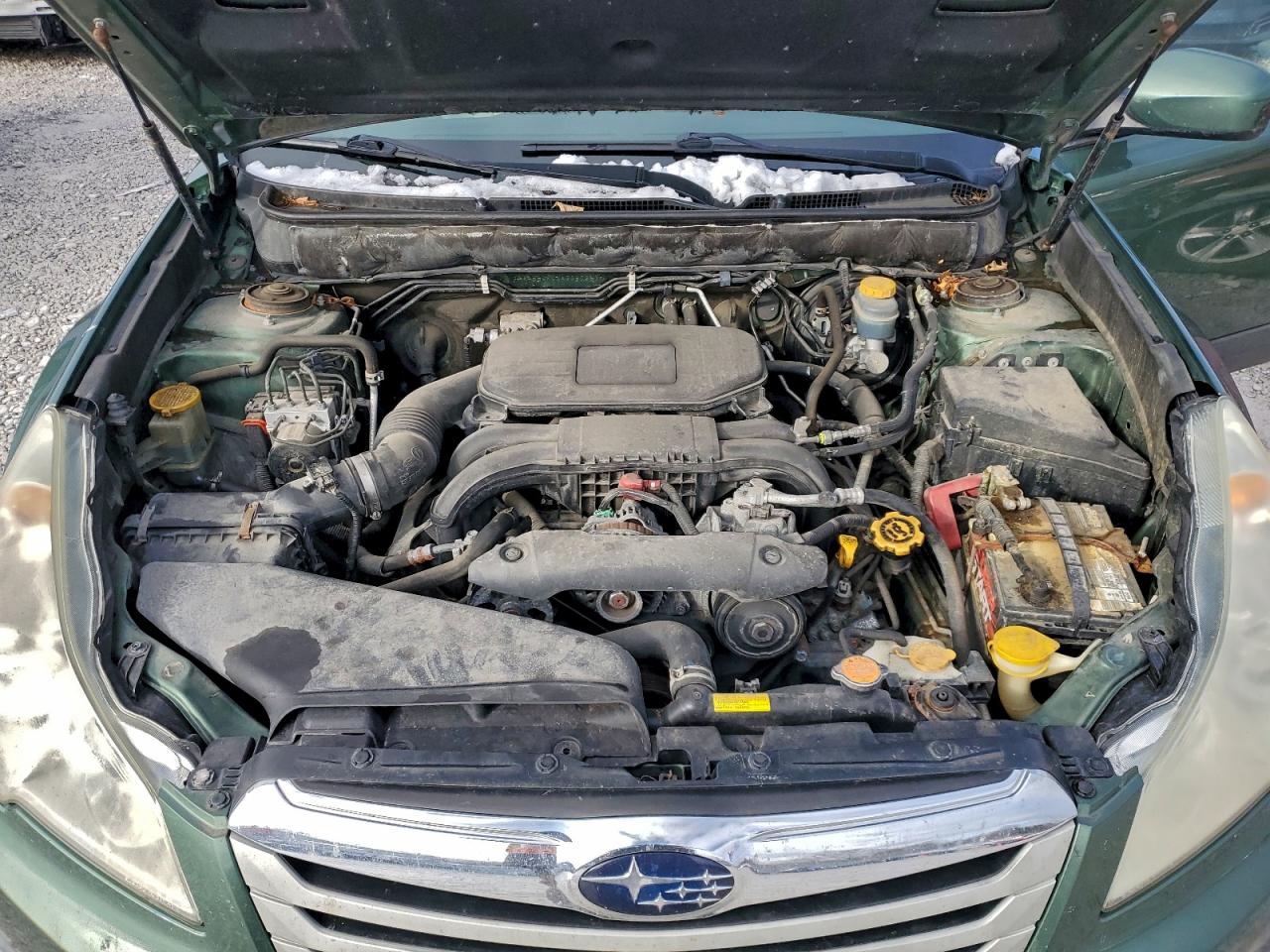 2010 SUBARU OUTBACK 2.5I LIMITED photo 12