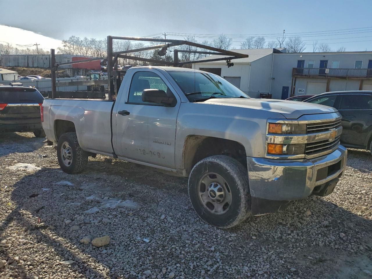 2017 CHEVROLET SILVERADO C2500 HEAVY DUTY photo 4