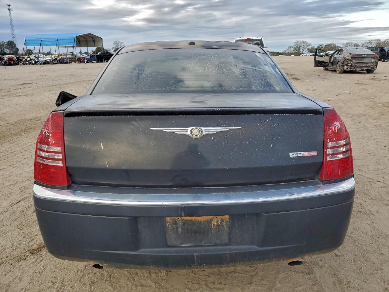 2007 CHRYSLER 300C photo 11