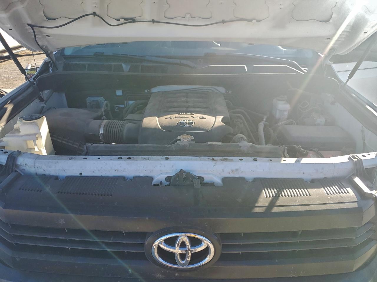 2014 TOYOTA TUNDRA DOUBLE CAB SR photo 31
