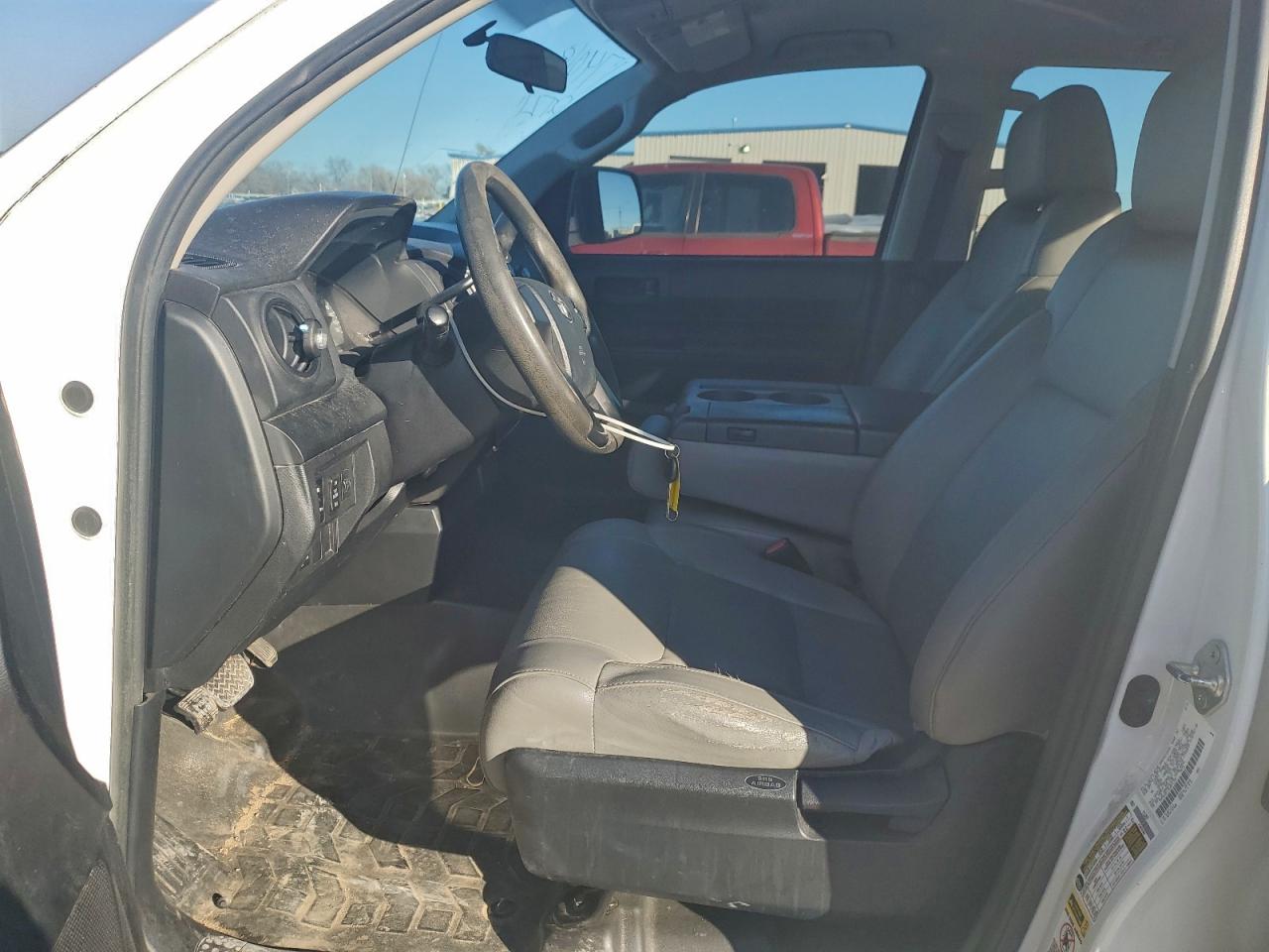 2014 TOYOTA TUNDRA DOUBLE CAB SR photo 19