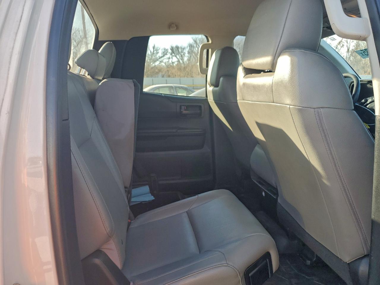 2014 TOYOTA TUNDRA DOUBLE CAB SR photo 28