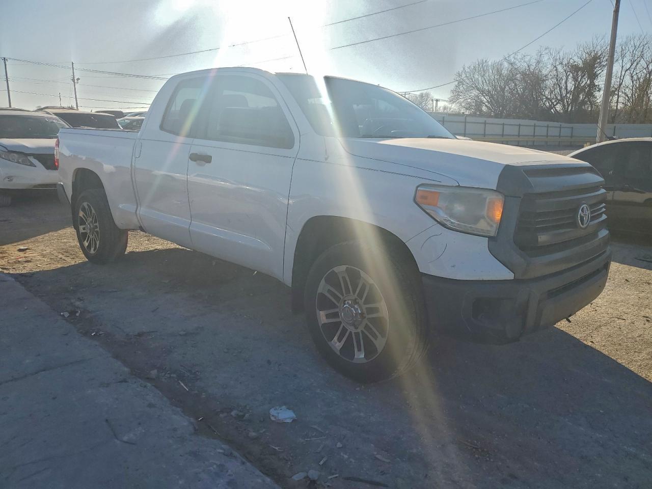 2014 TOYOTA TUNDRA DOUBLE CAB SR photo 10