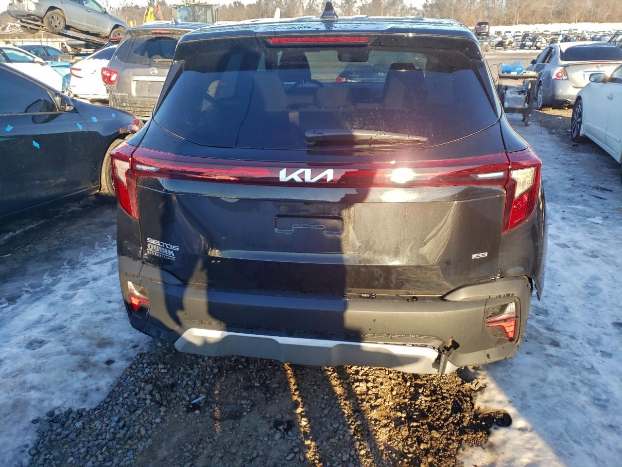 2025 KIA SELTOS LX photo 16