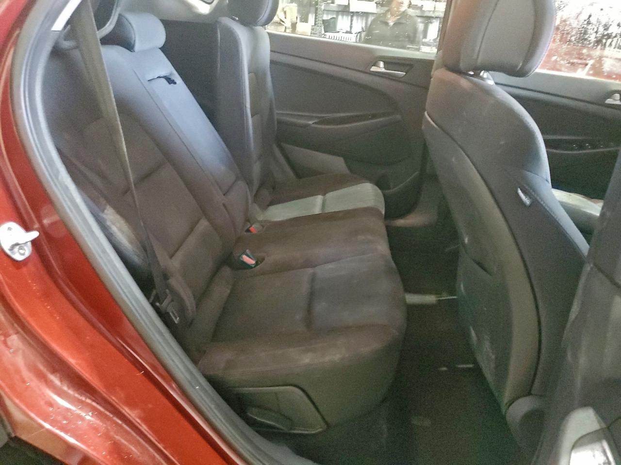 2018 HYUNDAI TUCSON SEL photo 31