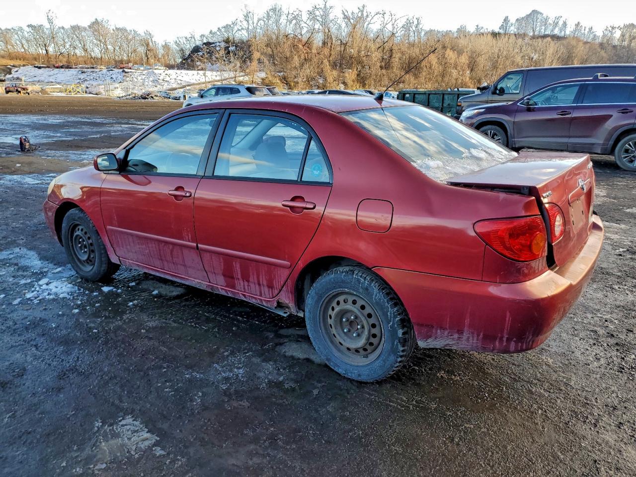 2004 TOYOTA COROLLA photo 2