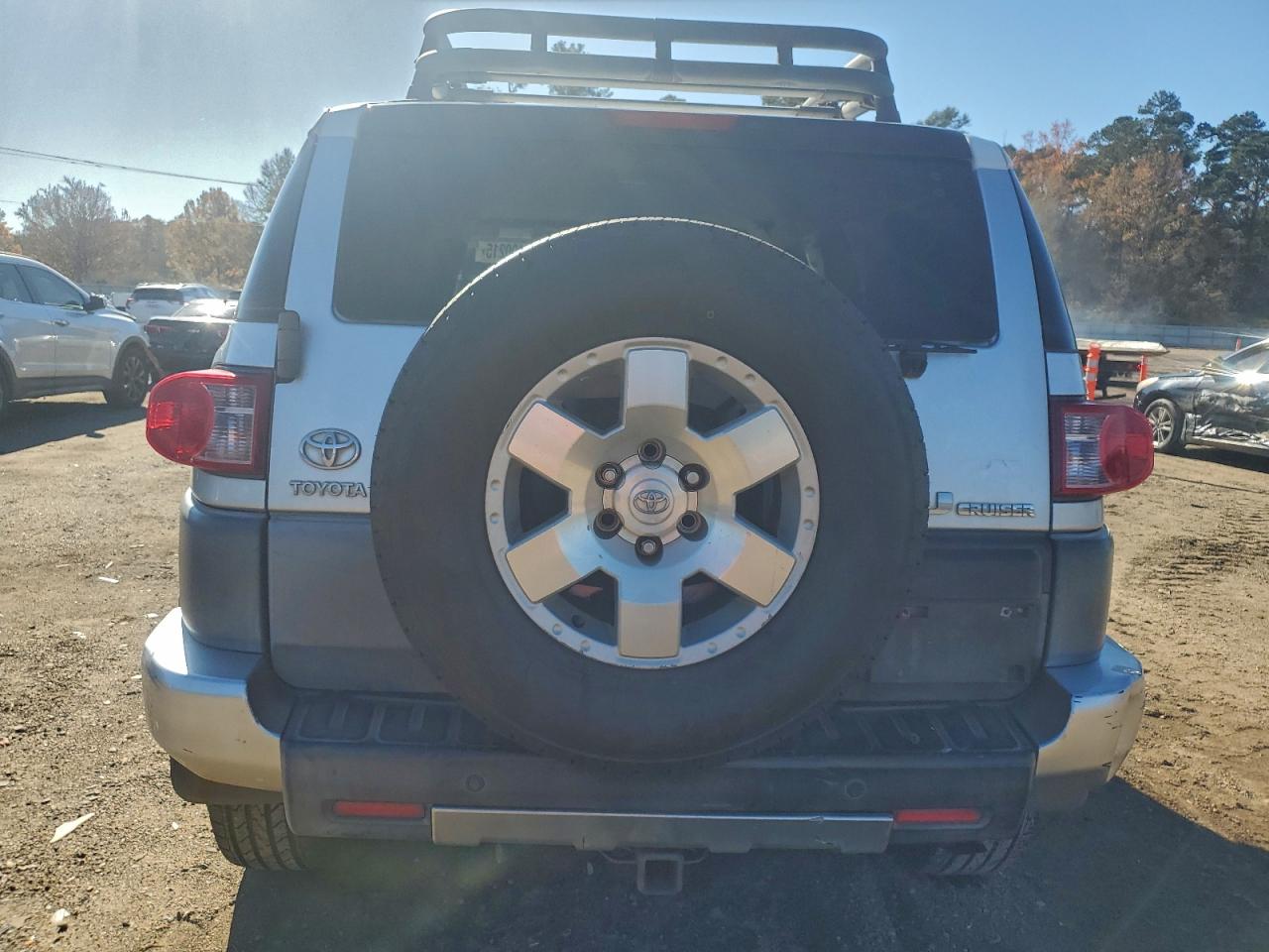 2007 TOYOTA FJ CRUISER photo 6