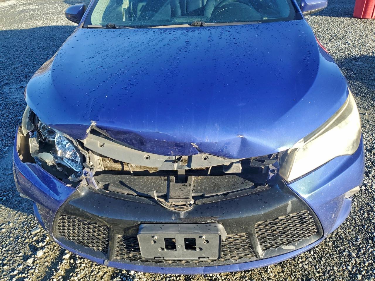 2015 TOYOTA CAMRY LE photo 11