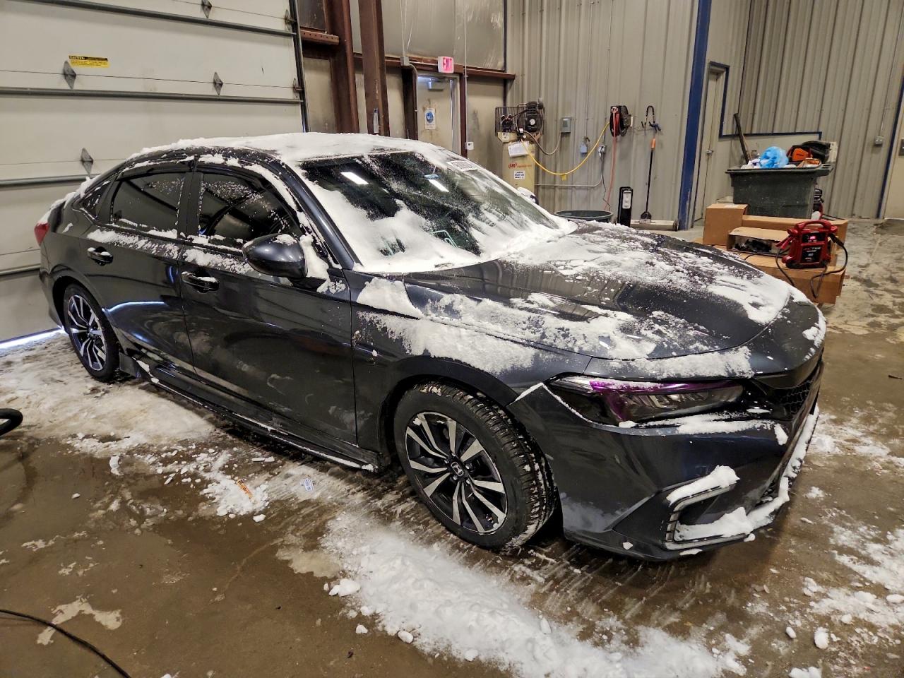 2022 HONDA CIVIC EX photo 4