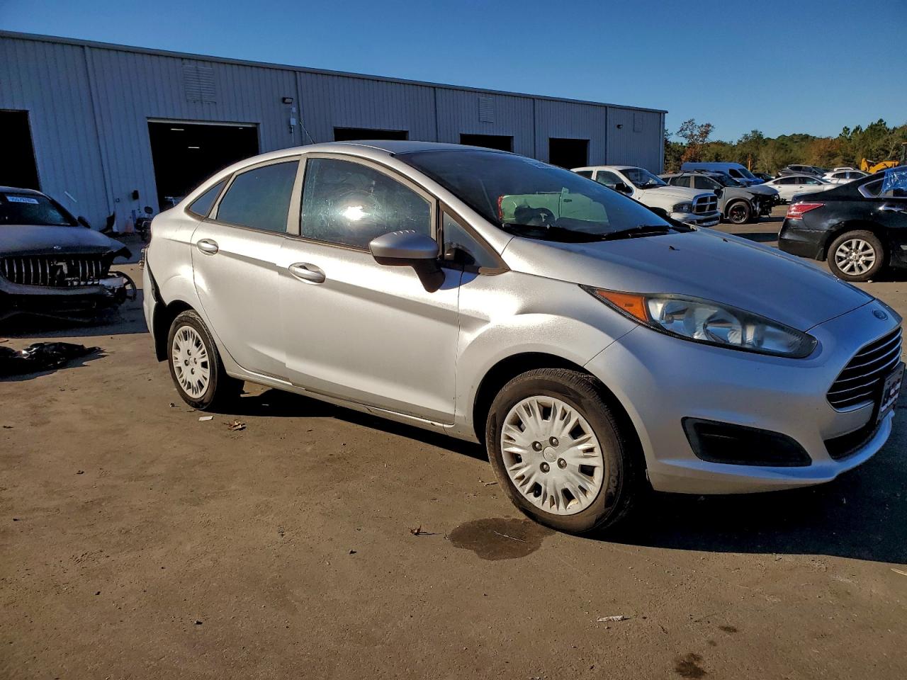 2019 FORD FIESTA S photo 4